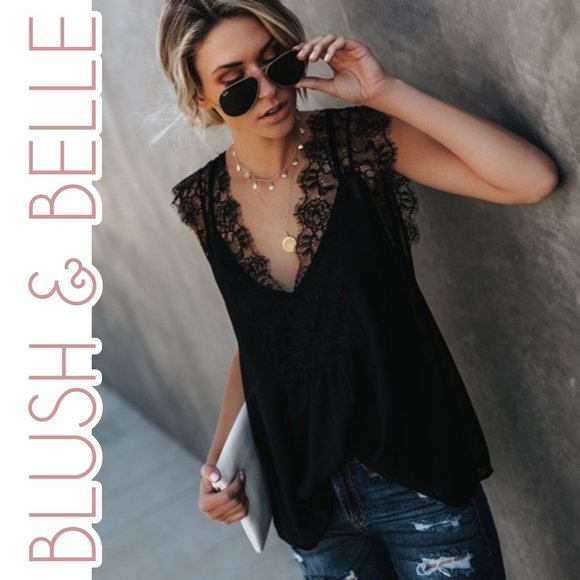 LOVELY IN LACE Black Layered V-Neck Sleeveless Top - Picture 4 of 8